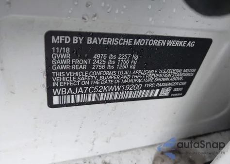 2019 BMW 530I xDrive z USA, uszkodzony, nr VIN WBAJA7C52KWW19200